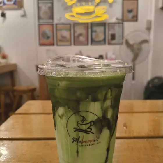 Iced matcha latte