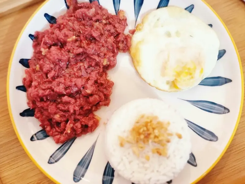 Corned Beef x Egg